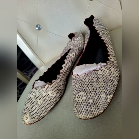 Chloe 100%Auth WomenScalloped Snakeskin Ballet Flats Genuine Leather Gray US 8.5 - Picture 2 of 16